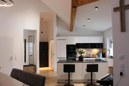 Haus Tuttlingen - 4 Zimmer, 112 m&sup2;, 520.000&euro; | Angebot:26566333