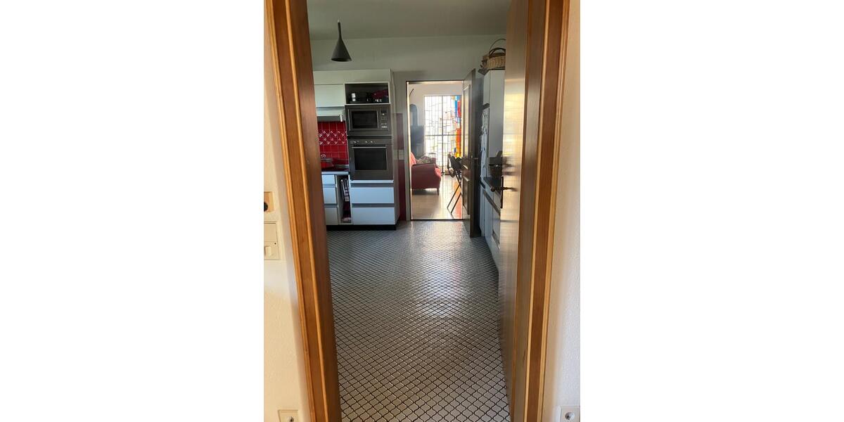 Einfamilienhaus Tuttlingen - 12 Zimmer, 276 m&sup2;, 829.000&euro; | Angebot:26045368