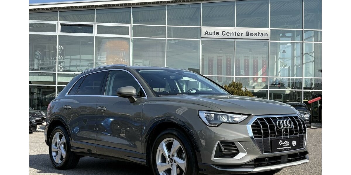 Audi Q3 35 TFSI advanced CARPLAY/PDC/DAB/AHK/1.HAND 39.421 km 27.800 &euro; Villingen-Schwenningen 78054