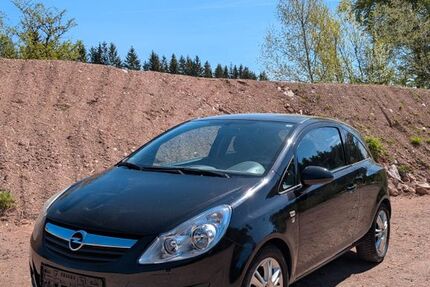 Opel Corsa 156.101 km 3.499 &euro; Titisee-Neustadt 79822