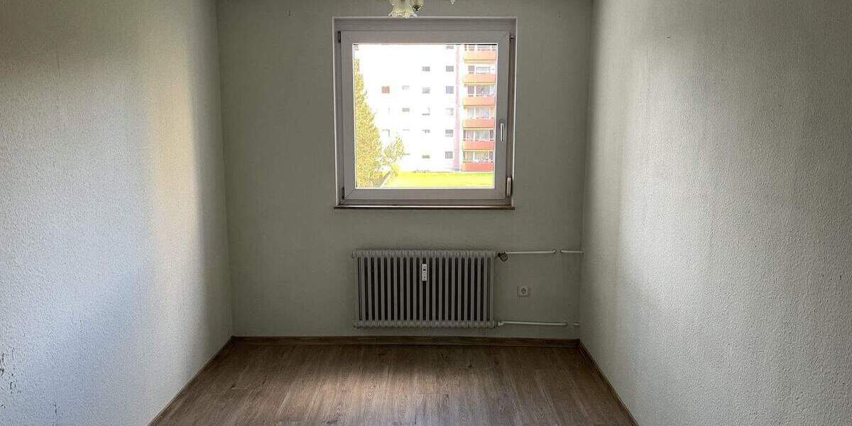 Etagenwohnung Tuttlingen - 4 Zimmer, 101 m&sup2;, 219.000&euro; | Angebot:25815680