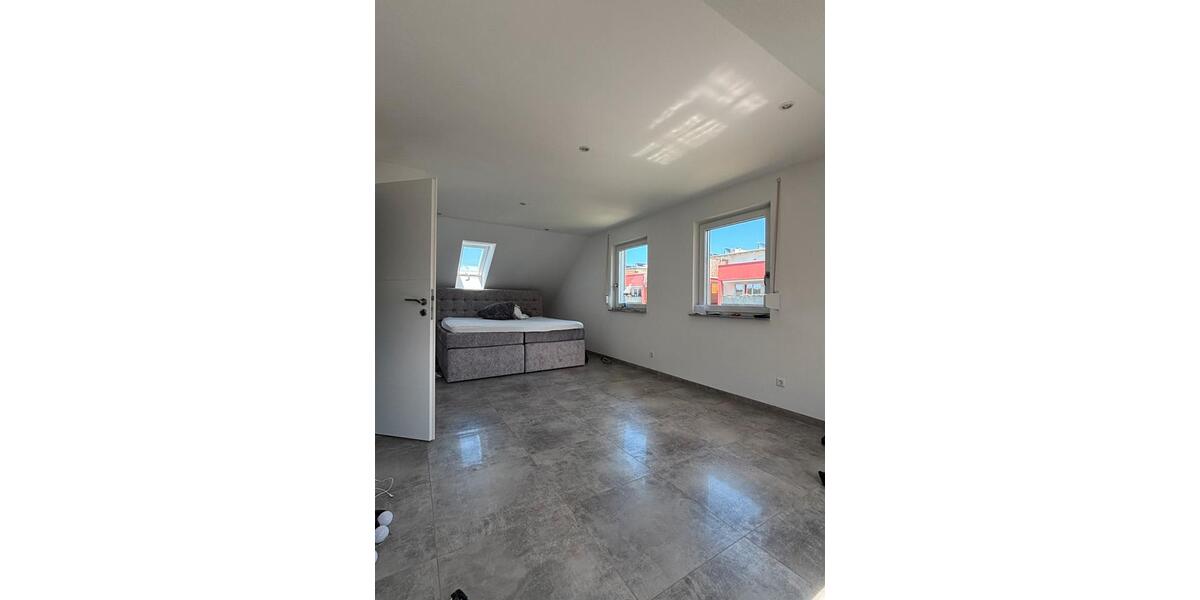 Mehrfamilienhaus, Wohnhaus Villingen-Schwenningen Schwenningen - 9 Zimmer, 300 m&sup2;, 779.000&euro; | Angebot:25182990