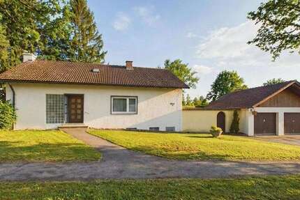 Haus Bad Dürrheim - 10 Zimmer, 230 m&sup2;, 940.000&euro; | Angebot:25895589