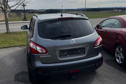 Nissan Qashqai 69.000 km 9.150 &euro; Aichhalden 78733