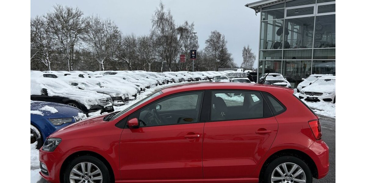 VW Polo 1.2 TSI COMFORTLINE BMT/START-STOPP/TEMPO. 46.812 km 11.900 &euro; Villingen-Schwenningen 78054