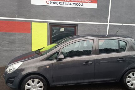 Opel Corsa 152.000 km 3.999 &euro; Villingen-Schwenningen 78054