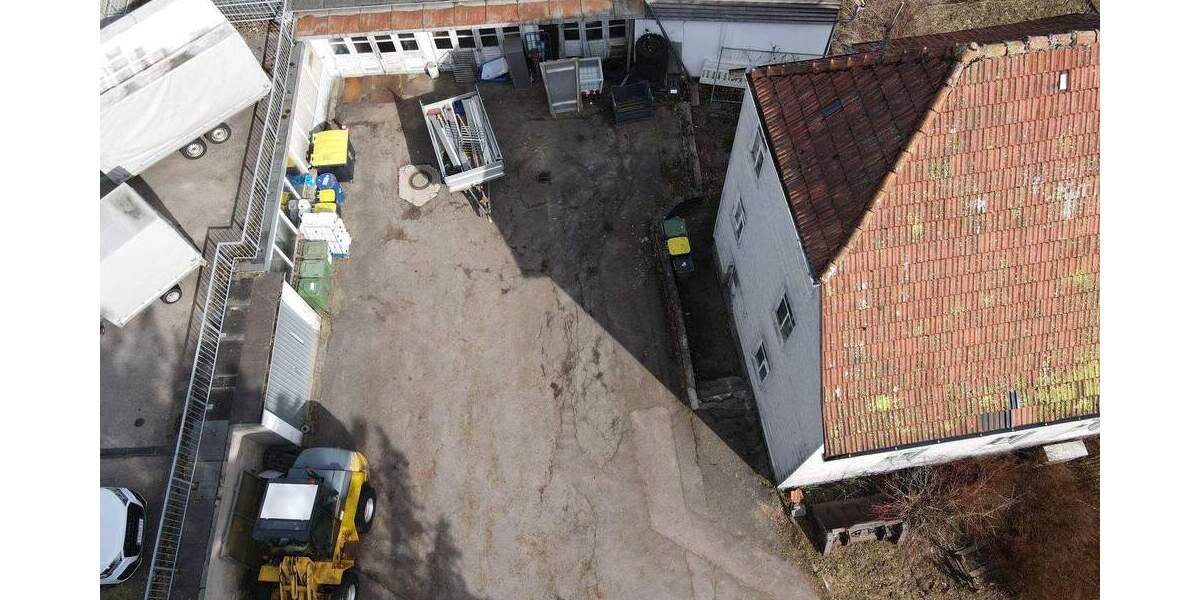 Mehrfamilienhaus, Wohnhaus Sankt Georgen im Schwarzwald Stadtgebiet - 1 Zimmer, 360 m&sup2;, 389.000&euro; | Angebot:25684280