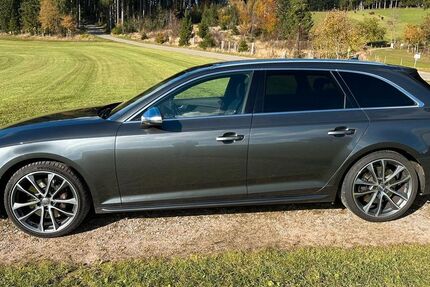 Audi S4 91.000 km 36.000 &euro; Furtwangen 78120