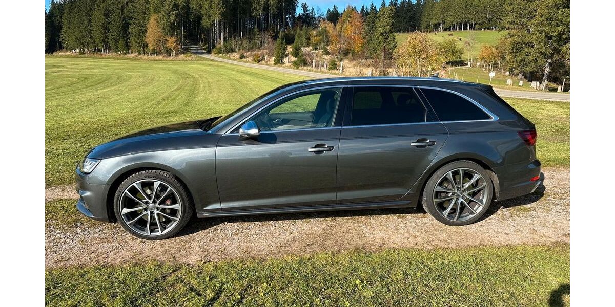 Audi S4 91.000 km 36.000 &euro; Furtwangen 78120