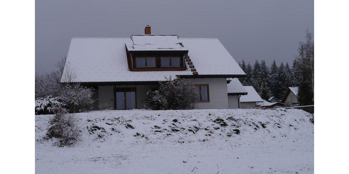 Einfamilienhaus Donaueschingen - 7 Zimmer, 168 m&sup2;, 415.000&euro; | Angebot:23762977