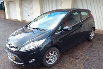 Ford Fiesta 207.000 km 1.499 &euro; Titisee Neustadt 79822