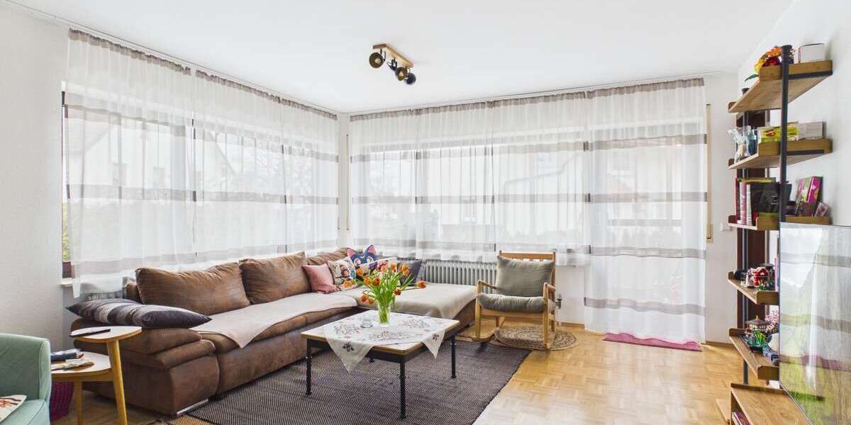 Etagenwohnung Rottweil / Hausen Hausen - 2.5 Zimmer, 68 m&sup2;, 215.000&euro; | Angebot:24892848