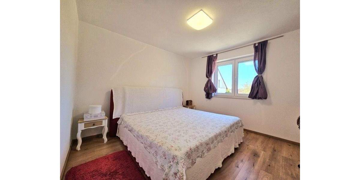 Mehrfamilienhaus, Wohnhaus Oberndorf a.N. Hochmössingen - 9 Zimmer, 283 m&sup2;, 699.000&euro; | Angebot:25778038