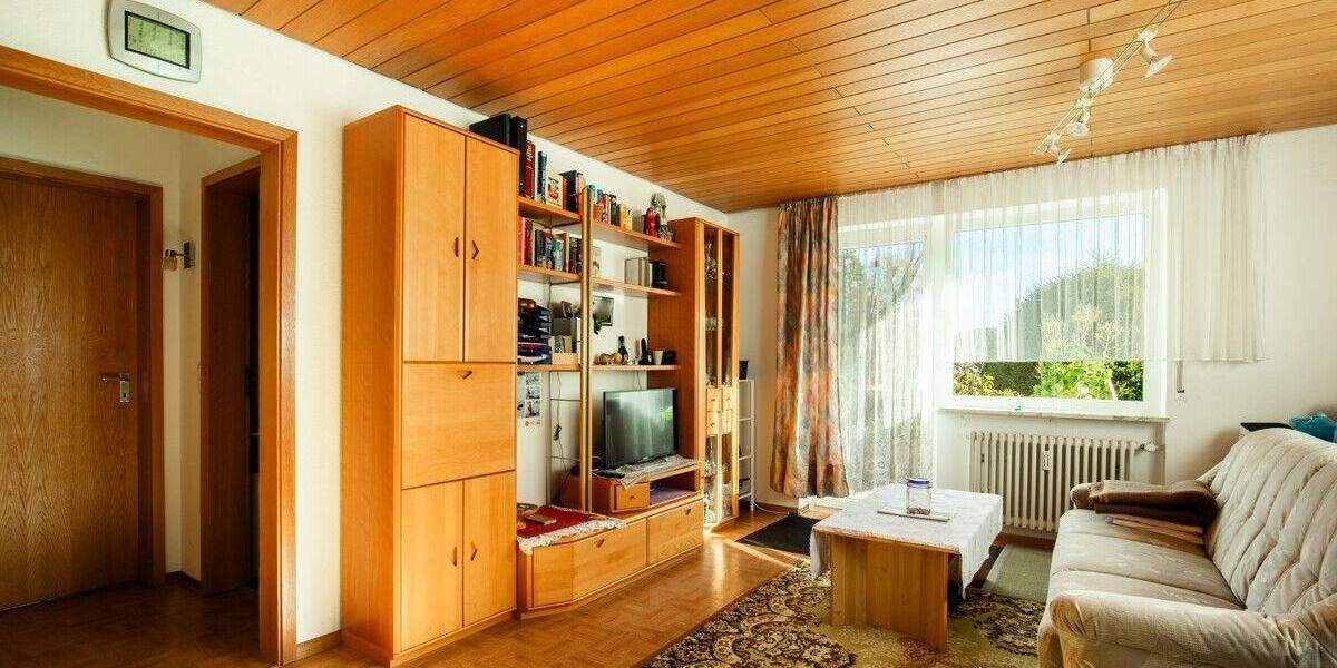 Mehrfamilienhaus, Wohnhaus Titisee-Neustadt Neustadt - 8 Zimmer, 214 m&sup2;, 549.000&euro; | Angebot:25671471