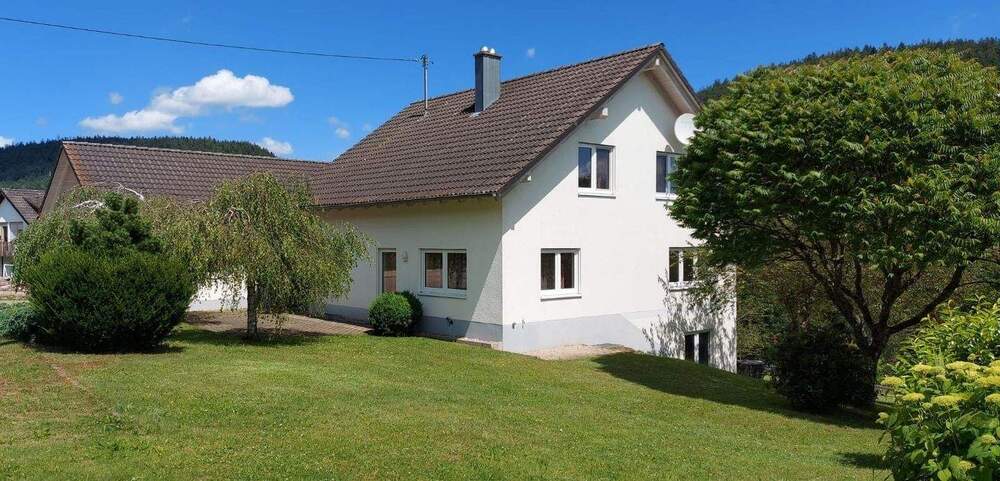 Einfamilienhaus Lauterbach - 7 Zimmer, 163 m&sup2;, 449.000&euro; | Angebot:25735386