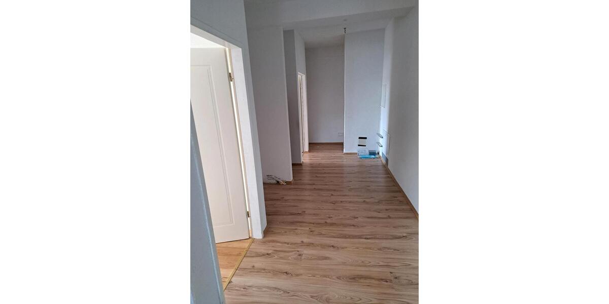 Etagenwohnung Blumberg - 3 Zimmer, 70 m&sup2;, 1.100&euro; | Angebot:25171958