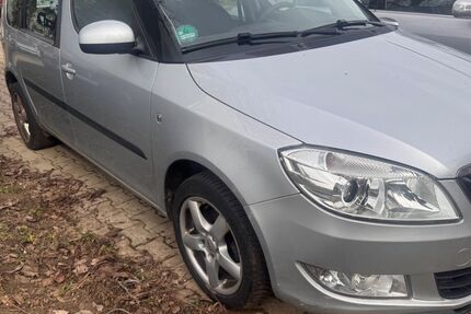 Skoda Roomster 137.000 km 2.800 &euro; Villingen-Schwenningen 78054