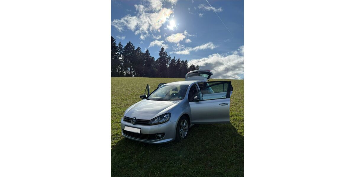 VW Golf 92.500 km 7.599 &euro; Löffingen 79843