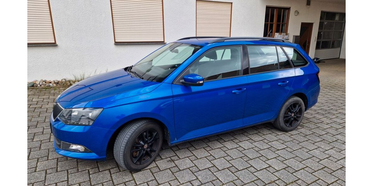Skoda Fabia 120.000 km 8.800 &euro; Dunningen 78655