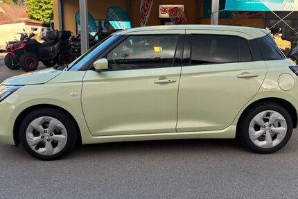 Suzuki Swift 31.995 km 16.390 &euro; Zimmern ob Rottweil 78658