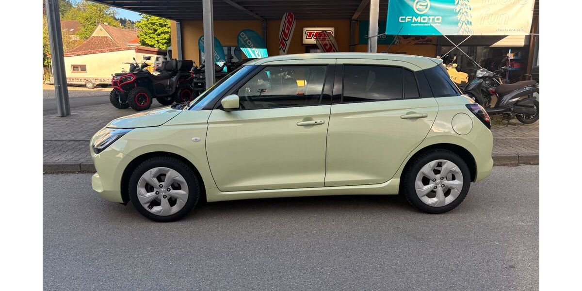 Suzuki Swift 31.995 km 16.390 &euro; Zimmern ob Rottweil 78658