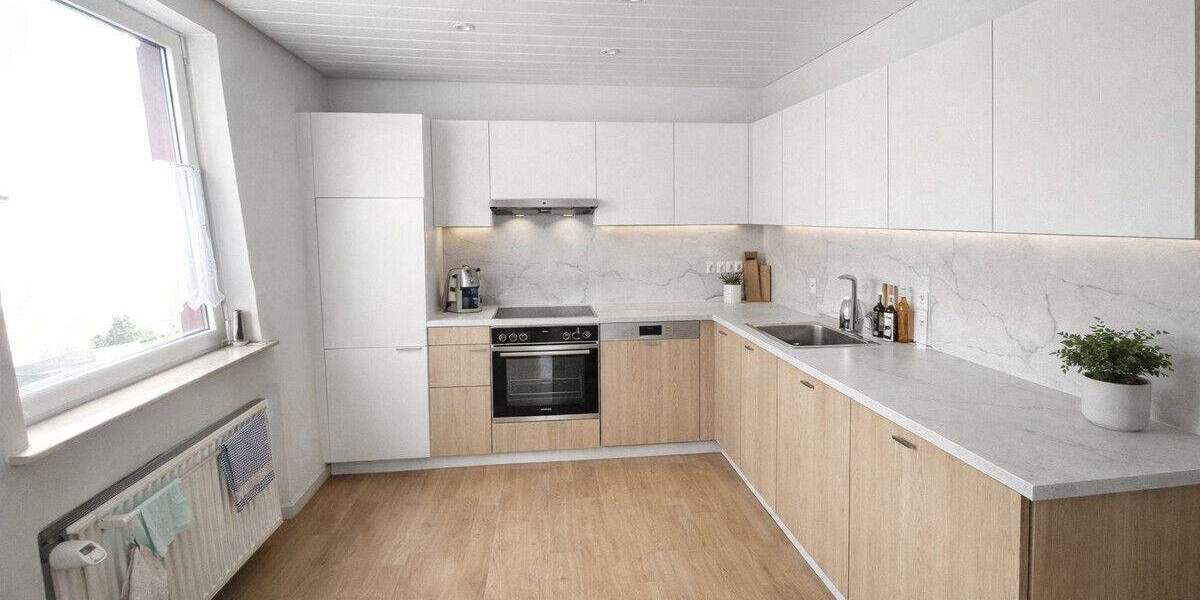 Mehrfamilienhaus, Wohnhaus Villingen-Schwenningen Villingen - 7 Zimmer, 215 m&sup2;, 559.000&euro; | Angebot:25685278