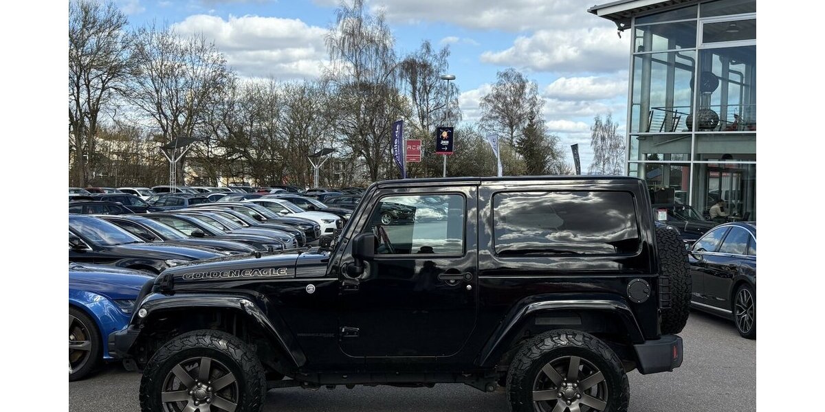 Jeep Wrangler Unlimited Golden Eagle 4x4/ALPINE/AHK 79.124 km 32.900 &euro; Villingen-Schwenningen 78054