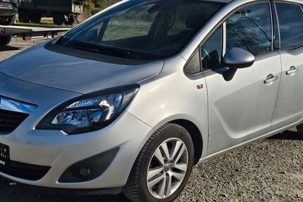 Opel Meriva 84.000 km 4.950 &euro; Schömberg 72355