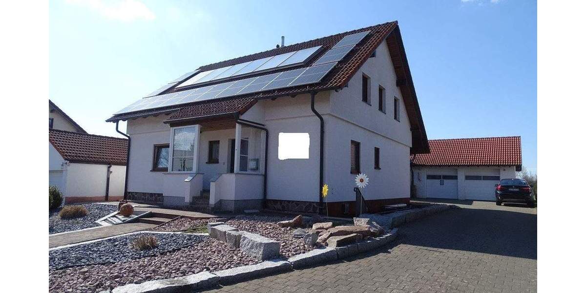Einfamilienhaus Bad Dürrheim Sunthausen - 8 Zimmer, 229 m&sup2;, 695.000&euro; | Angebot:25671608