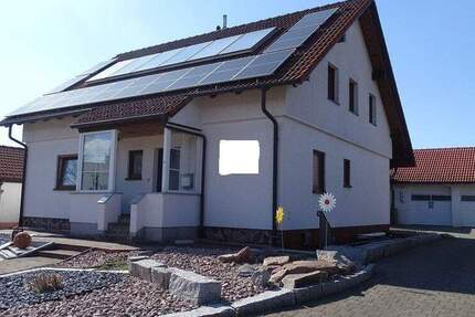 Haus Bad Dürrheim Sunthausen - 8 Zimmer, 229 m&sup2;, 695.000&euro; | Angebot:25671608