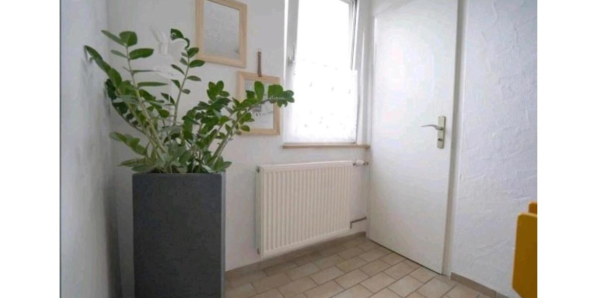 Etagenwohnung Tuttlingen - 1 Zimmer, 12 m&sup2;, 400&euro; | Angebot:25869205