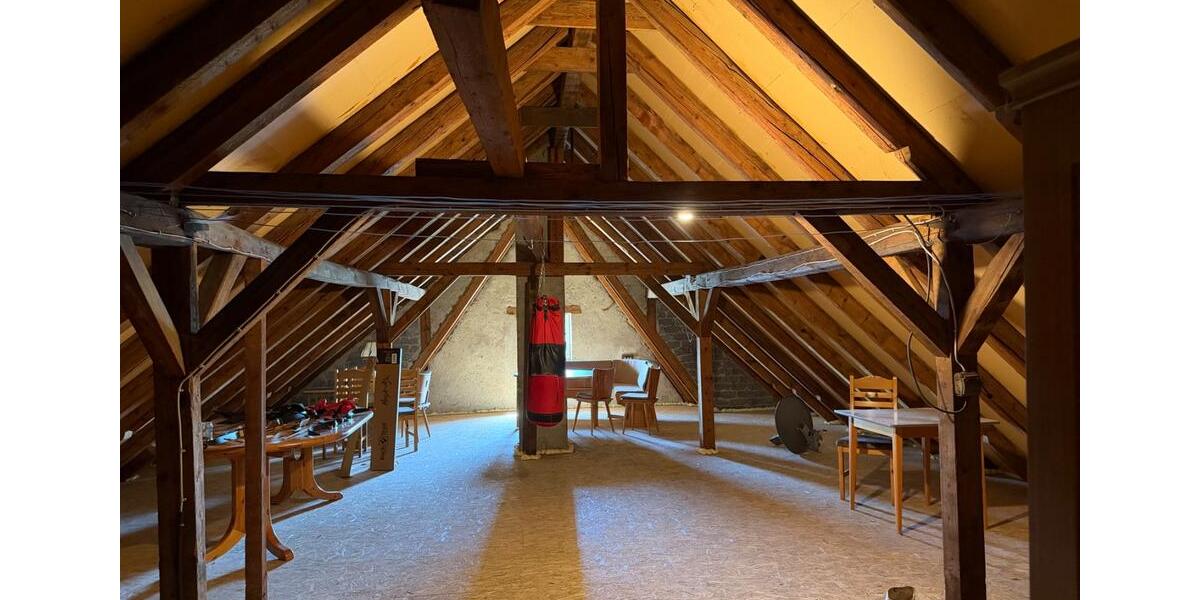 Einfamilienhaus Löffingen - 7 Zimmer, 154 m&sup2;, 350.000&euro; | Angebot:26891036