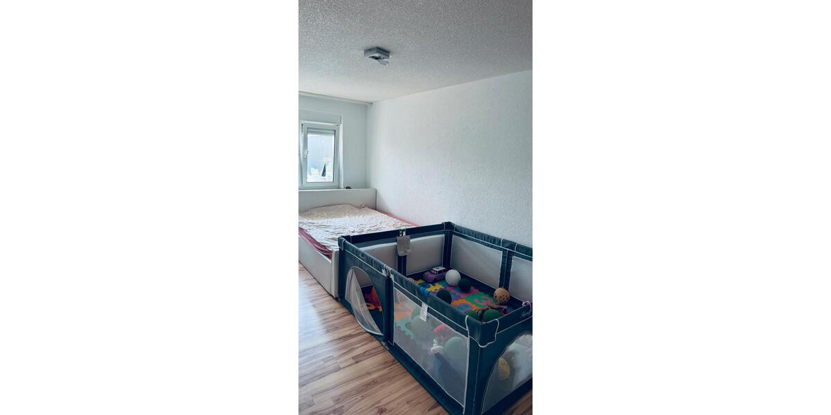 Etagenwohnung Blumberg - 3 Zimmer, 73 m&sup2;, 195.000&euro; | Angebot:23186579