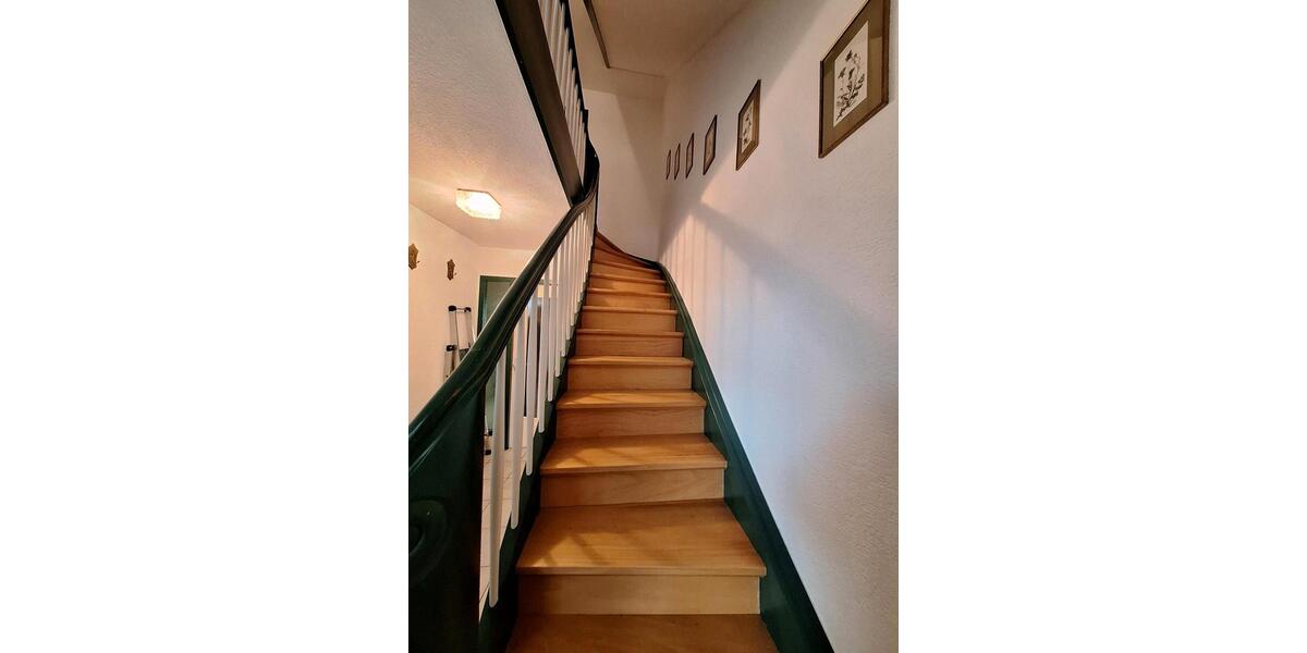 Mehrfamilienhaus, Wohnhaus Villingen-Schwenningen Schwenningen - 8 Zimmer, 202 m&sup2;, 525.000&euro; | Angebot:23593702