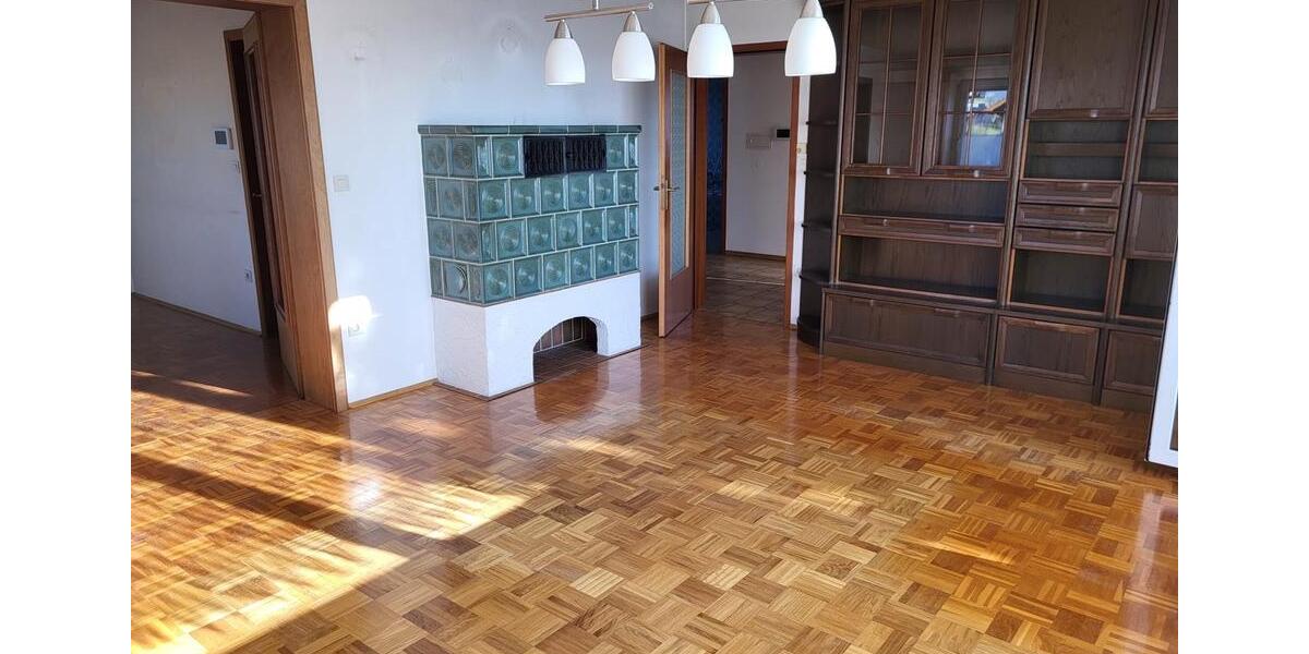 Einfamilienhaus Wellendingen - 2.5 Zimmer, 169 m&sup2;, 390.000&euro; | Angebot:25174452