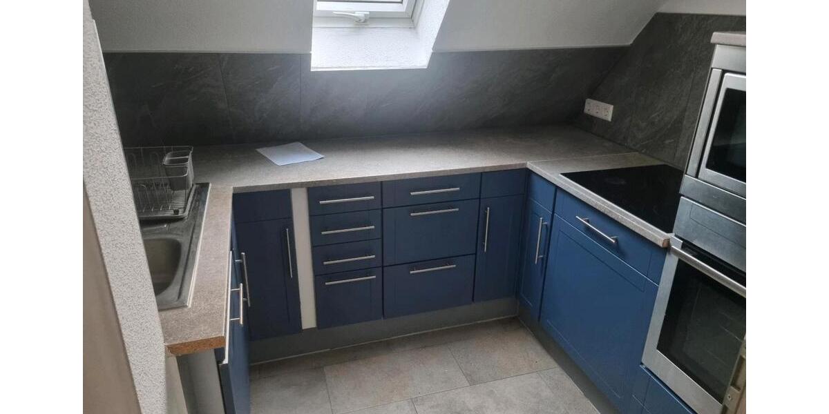 Dachgeschoßwohnung Tuttlingen - 3 Zimmer, 100 m&sup2;, 750&euro; | Angebot:25986892