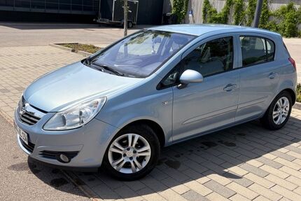 Opel Corsa 101.000 km 2.300 &euro; Wehingen 78564