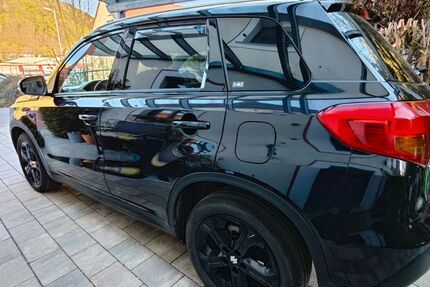 Suzuki Vitara 159.000 km 11.850 &euro; Oberndorf a.N. 78727