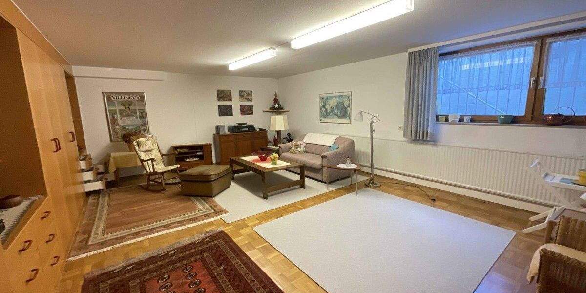 Bungalow Villingen-Schwenningen Villingen - 1 Zimmer, 315 m&sup2;, 698.000&euro; | Angebot:25685285
