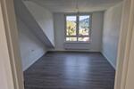 Dachgeschoßwohnung Wehingen - 4 Zimmer, 80 m&sup2;, 900&euro; | Angebot:25932440