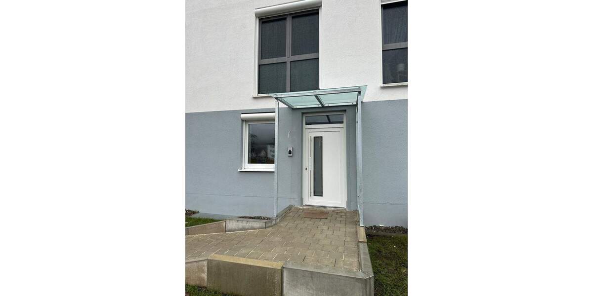 Etagenwohnung Blumberg - 3 Zimmer, 122 m&sup2;, 384.300&euro; | Angebot:25797396