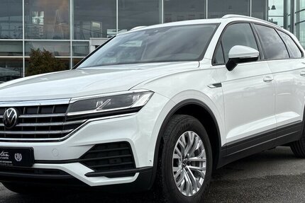 VW Touareg 4Motion KEYLESS/KAMERA/NAVI/PANO/1.HAND 118.663 km 39.900 &euro; Villingen-Schwenningen 78054