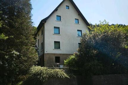 Haus Zimmern ob Rottweil - 11 Zimmer, 170 m&sup2;, 218.000&euro; | Angebot:25993916