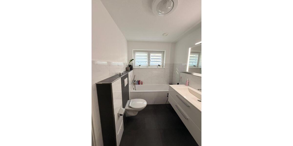 Erdgeschoßwohnung Spaichingen - 3.5 Zimmer, 92 m&sup2;, 360.000&euro; | Angebot:25231963