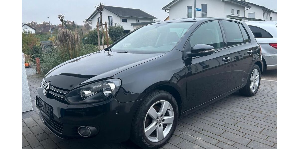 VW Golf 151.600 km 5.200 &euro; Lenzkirch 79853