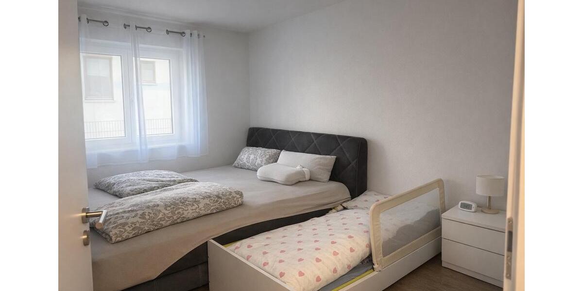Erdgeschoßwohnung Trossingen - 4.5 Zimmer, 99 m&sup2;, 460.000&euro; | Angebot:26305463