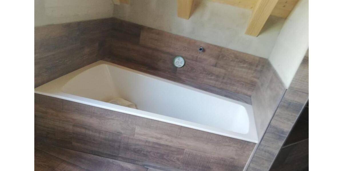 Doppelhaushälfte Friedenweiler - 7.5 Zimmer, 240 m&sup2;, 2.475&euro; | Angebot:26581249