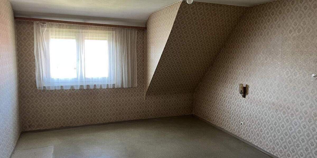 Mehrfamilienhaus, Wohnhaus Wurmlingen - 6 Zimmer, 172 m&sup2;, 398.000&euro; | Angebot:25732039