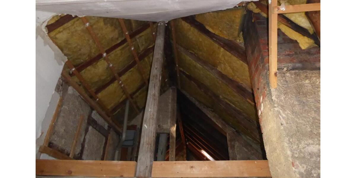 Mehrfamilienhaus, Wohnhaus Rottweil - 8 Zimmer, 249.000&euro; | Angebot:20810836