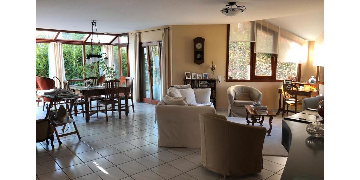Einfamilienhaus Trossingen - 7 Zimmer, 209 m&sup2;, 699.000&euro; | Angebot:26811603